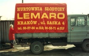 2-300x191